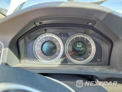 Zdjęcie 9 z 12 samochodu: 2012 VOLVO S60 T5 VIN:YV1622FS5C2118170 - miniatura