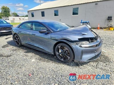 Czwarte zdjęcie samochodu z boku: 2025 LUCID MOTORS AIR GRAND TOURING VIN:50EA1GBA1SA046459 - miniatura