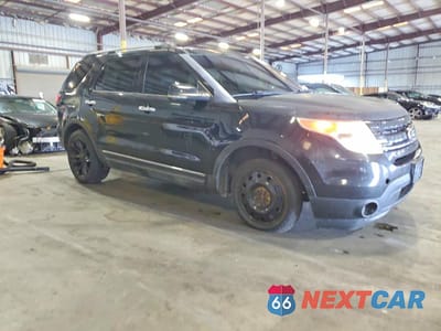 Czwarte zdjęcie samochodu z boku: 2013 FORD EXPLORER LIMITED VIN:1FM5K8F87DGA16149 - miniatura