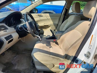 Zdjęcie 7 z 12 samochodu: 2012 SUZUKI KIZASHI S VIN:JS2RE9A16C6100082 - miniatura