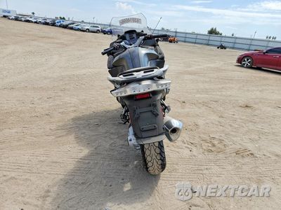 Czwarte zdjęcie samochodu z boku: 2015 BMW R1200 RT VIN:WB10A1308FZ191814 - miniatura