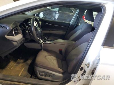 Zdjęcie 7 z 12 samochodu: 2019 TOYOTA CAMRY LE VIN:4T1B11HK0KU790862 - miniatura