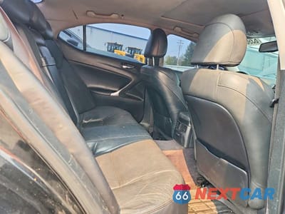 Zdjęcie 10 z 12 samochodu: 2007 LEXUS IS 350 VIN:JTHBE262272010475 - miniatura