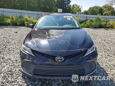 Piąte zdjęcie samochodu w środku: 2023 TOYOTA CAMRY LE VIN:4T1C11AK5PU138342 - miniatura