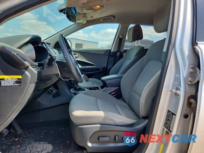 Zdjęcie 7 z 13 samochodu: 2016 HYUNDAI SANTA FE SE VIN:KM8SM4HF8GU154757 - miniatura