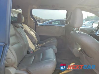Zdjęcie 11 z 13 samochodu: 2015 TOYOTA SIENNA XLE 8-PASSENGER VIN:5TDYK3DC6FS539201 - miniatura