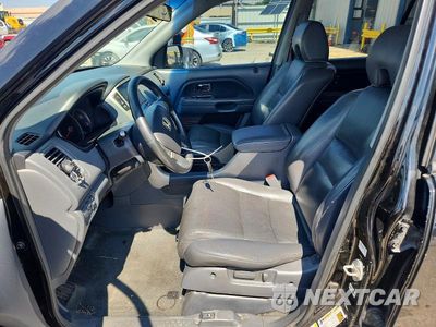 Zdjęcie 7 z 13 samochodu: 2007 HONDA PILOT EXL VIN:2HKYF18687H523103 - miniatura