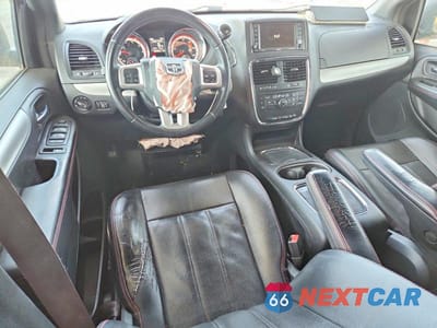 Zdjęcie 8 z 13 samochodu: 2015 DODGE GRAND CARAVAN R/T VIN:2C4RDGEG3FR616932 - miniatura