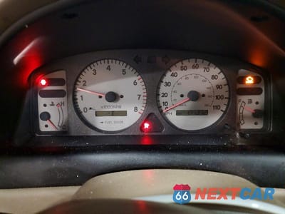 Zdjęcie 9 z 13 samochodu: 1999 TOYOTA COROLLA VE VIN:2T1BR12E1XC101674 - miniatura