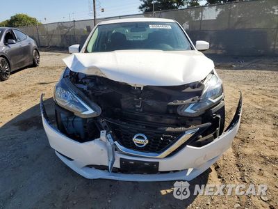 Piąte zdjęcie samochodu w środku: 2019 NISSAN SENTRA S VIN:3N1AB7AP3KY223020 - miniatura