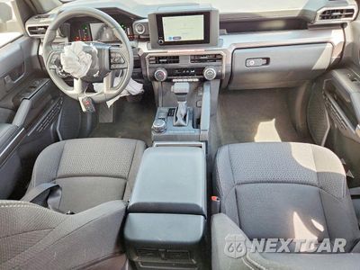 Zdjęcie 8 z 12 samochodu: 2026 TOYOTA 4RUNNER SR5 VIN:JTEVA5BR6T5100425 - miniatura