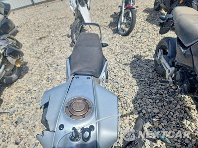 Piąte zdjęcie samochodu w środku: 2020 HUSQVARNA VITPILEN 401/SVARTPILEN 401 VIN:MD2JUJ406LC263924 - miniatura