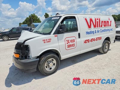 2024 CHEVROLET EXPRESS G2500 1GCWGAFP6R1256313 - główne zdjęcie licytacji z USA - miniatura