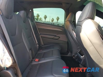 Zdjęcie 10 z 12 samochodu: 2024 TESLA MODEL X VIN:7SAXCDE53RF443181 - miniatura