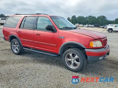 Czwarte zdjęcie samochodu z boku: 2002 FORD EXPEDITION XLT VIN:1FMEU16W32LA63778 - miniatura