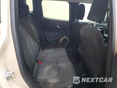 Zdjęcie 11 z 13 samochodu: 2015 JEEP RENEGADE LATITUDE VIN:ZACCJABT4FPB48131 - miniatura