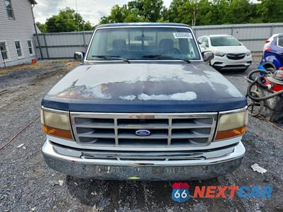 Piąte zdjęcie samochodu w środku: 1993 FORD F150 VIN:1FTDF15N3PLA47090 - miniatura