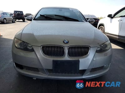 Piąte zdjęcie samochodu w środku: 2008 BMW 335 I VIN:WBAWB73548P041915 - miniatura