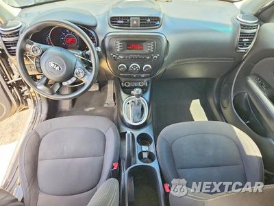 Zdjęcie 8 z 13 samochodu: 2016 KIA SOUL BASE VIN:KNDJN2A28G7401010 - miniatura