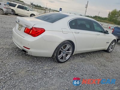 Trzecie zdjęcie samochodu z tyłu: 2012 BMW 750 LI VIN:WBAKB8C59CC963973 - miniatura