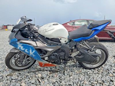Trzecie zdjęcie samochodu z tyłu: 2025 KAWASAKI ZX636 K VIN:JKBZXJJ18SA019219 - miniatura