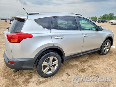 Trzecie zdjęcie samochodu z tyłu: 2015 TOYOTA RAV4 XLE VIN:2T3WFREV8FW152548 - miniatura