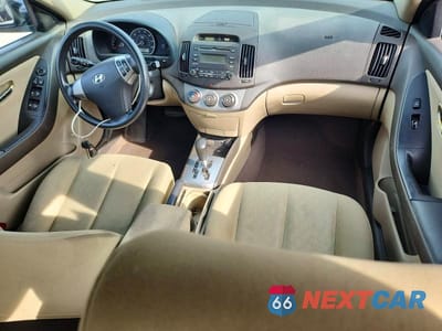 Zdjęcie 8 z 12 samochodu: 2010 HYUNDAI ELANTRA GLS VIN:KMHDU4AD3AU016309 - miniatura