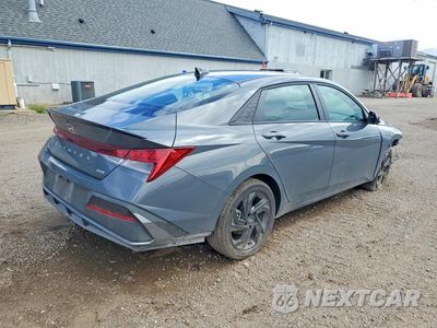 Trzecie zdjęcie samochodu z tyłu: 2026 HYUNDAI ELANTRA HYBRID SEL SPORT VIN:KMHLM4DJ1TU193750 - miniatura