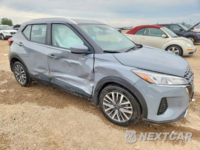 Czwarte zdjęcie samochodu z boku: 2024 NISSAN KICKS SV VIN:3N1CP5CV0RL539055 - miniatura