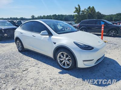 Czwarte zdjęcie samochodu z boku: 2021 TESLA MODEL Y VIN:5YJYGDEE2MF192992 - miniatura