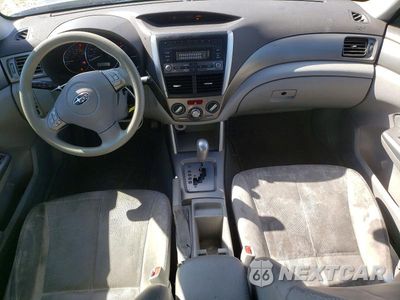 Zdjęcie 8 z 12 samochodu: 2010 SUBARU FORESTER 2.5X PREMIUM VIN:JF2SH6CC4AH714521 - miniatura