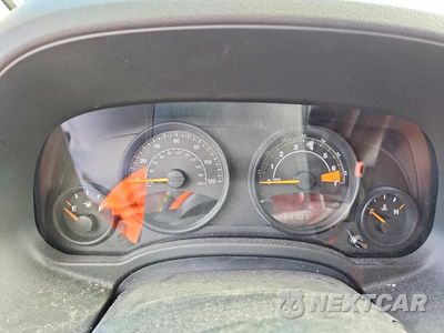 Zdjęcie 9 z 13 samochodu: 2017 JEEP COMPASS SPORT VIN:1C4NJDBB0HD101567 - miniatura