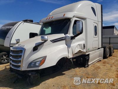 2019 FREIGHTLINER CASCADIA 126