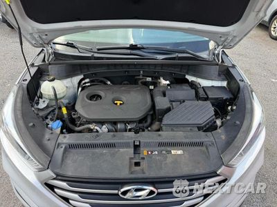 Zdjęcie 7 z 10 samochodu: 2018 HYUNDAI TUCSON SE VIN:KM8J2CA43JU768613 - miniatura