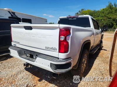 Trzecie zdjęcie samochodu z tyłu: 2024 CHEVROLET SILVERADO K2500 HIGH COUNTRY VIN:2GC4YREY0R1138832 - miniatura
