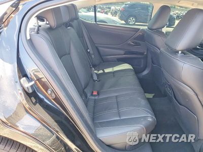 Zdjęcie 10 z 13 samochodu: 2025 LEXUS ES 300H LUXURY VIN:58AEA1C14SU074258 - miniatura