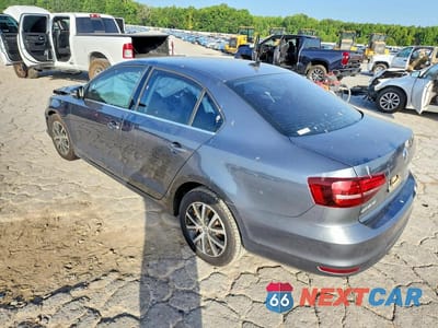 Drugie zdjęcie samochodu z przodu: 2017 VOLKSWAGEN JETTA SE VIN:3VWDB7AJ0HM201009 - miniatura