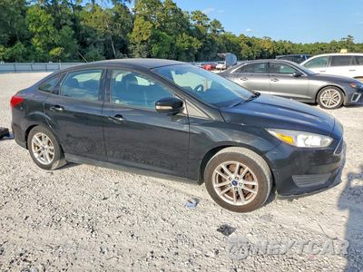 Czwarte zdjęcie samochodu z boku: 2015 FORD FOCUS SE VIN:1FADP3F27FL335258 - miniatura