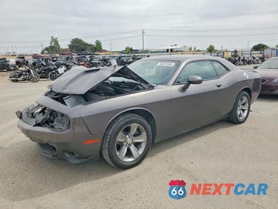 2015 DODGE CHALLENGER SXT 2C3CDZAGXFH701834 - główne zdjęcie licytacji z USA - miniatura