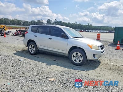 Czwarte zdjęcie samochodu z boku: 2010 TOYOTA RAV4 BASE VIN:JTMZF4DV7AD023854 - miniatura