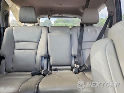 Zdjęcie 10 z 13 samochodu: 2017 HONDA PILOT TOURING VIN:5FNYF5H92HB008387 - miniatura
