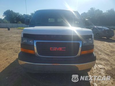 Piąte zdjęcie samochodu w środku: 2017 GMC SAVANA G2500 VIN:1GTW7AFF3H1911517 - miniatura