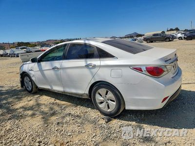 Drugie zdjęcie samochodu z przodu: 2015 HYUNDAI SONATA HYBRID BASE VIN:KMHEC4A40FA127450 - miniatura