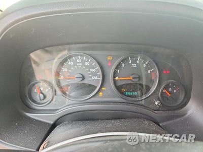 Zdjęcie 9 z 12 samochodu: 2010 JEEP PATRIOT SPORT VIN:1J4NF2GB9AD504350 - miniatura