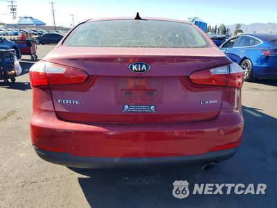 Zdjęcie 6 z 12 samochodu: 2014 KIA FORTE EX VIN:KNAFX4A84E5206608 - miniatura