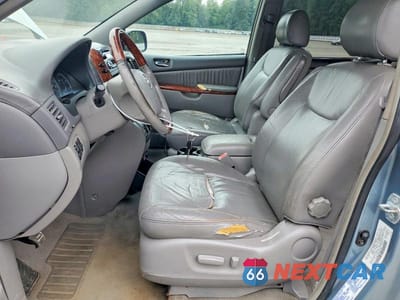 Zdjęcie 7 z 14 samochodu: 2004 TOYOTA SIENNA XLE LIMITED 7 PASSENGER VIN:5TDBA22C44S021879 - miniatura
