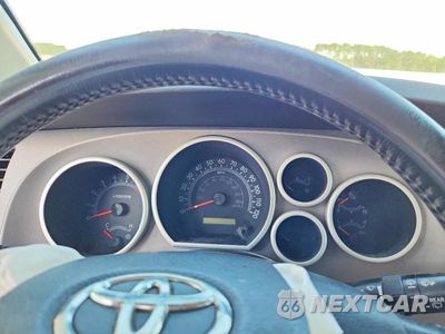 Zdjęcie 9 z 13 samochodu: 2011 TOYOTA SEQUOIA SR5 VIN:5TDZY5G16BS034682 - miniatura