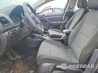 Zdjęcie 7 z 12 samochodu: 2010 VOLKSWAGEN JETTA S VIN:3VWJX7AJ6AM035511 - miniatura