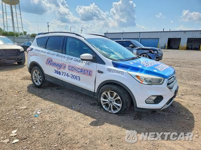 Czwarte zdjęcie samochodu z boku: 2017 FORD ESCAPE SE VIN:1FMCU9GD5HUC44760 - miniatura