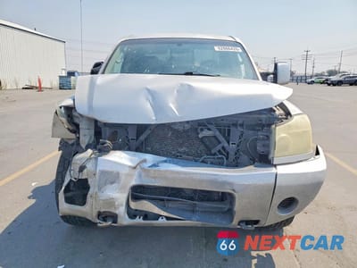 Piąte zdjęcie samochodu w środku: 2004 NISSAN TITAN XE VIN:1N6AA07B64N522033 - miniatura